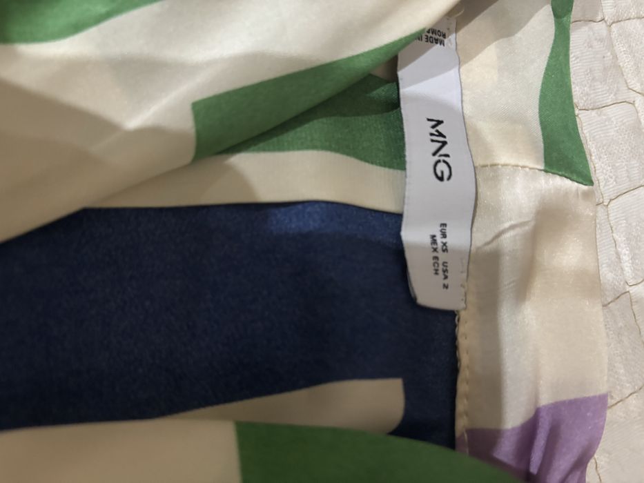 Сатенена блуза на Mango