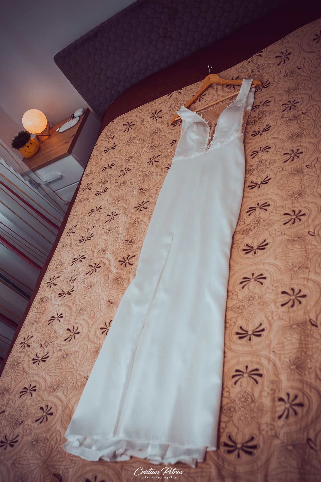 Vand rochie de mireasa