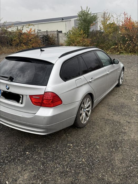 BMW E91 2010 2.0