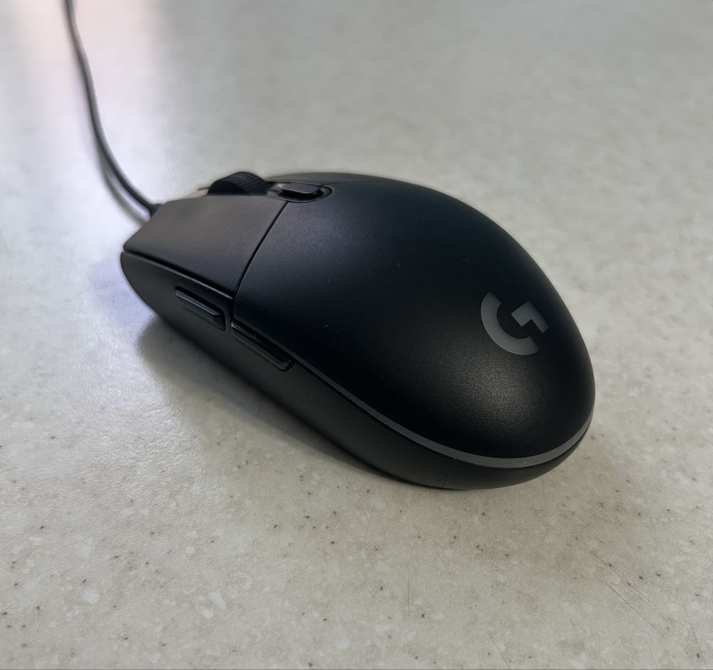 Продам мышь Logitech G102 Lightsync