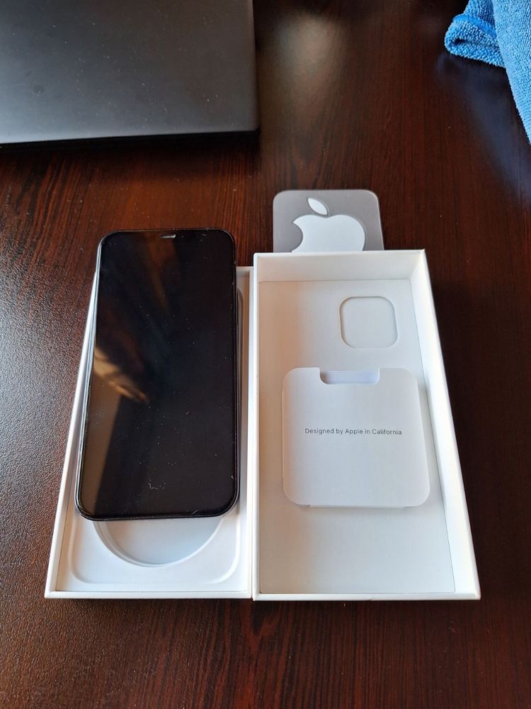 Iphone 12  128 GB black