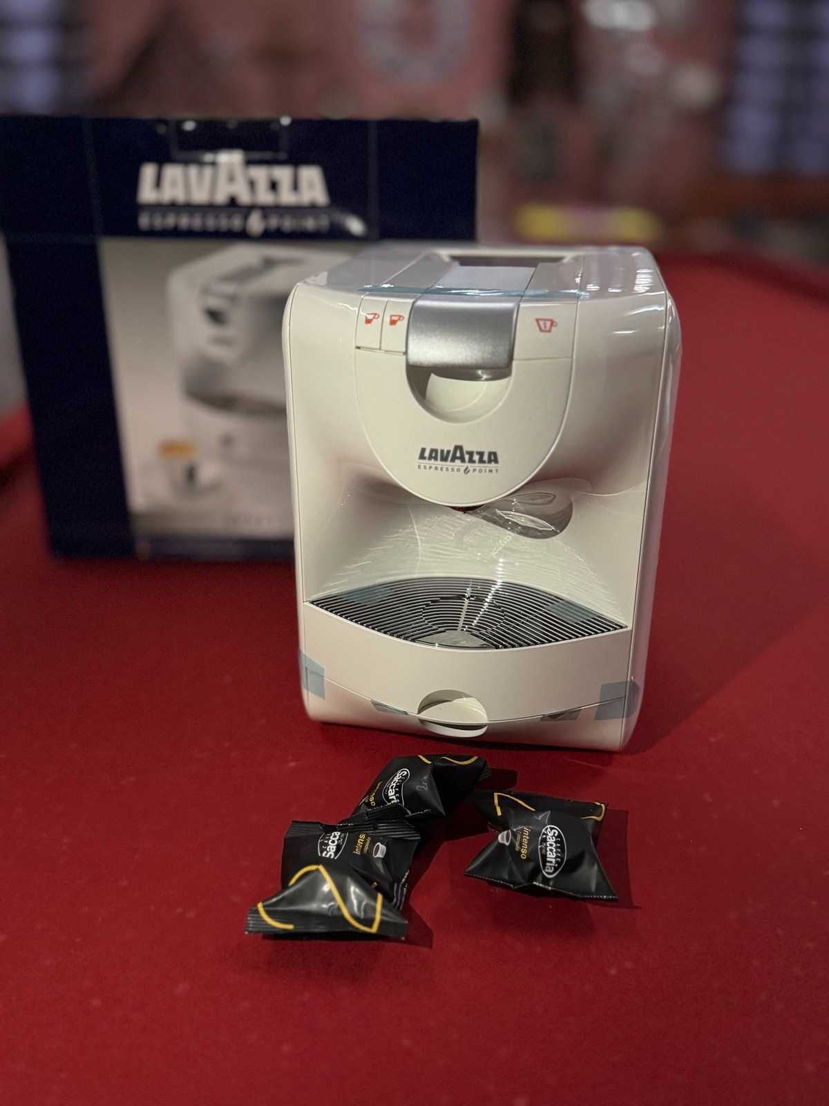 360лв. LAVAZZA EP 951 ESPRESSO POINT кафемашина за дома и офиса