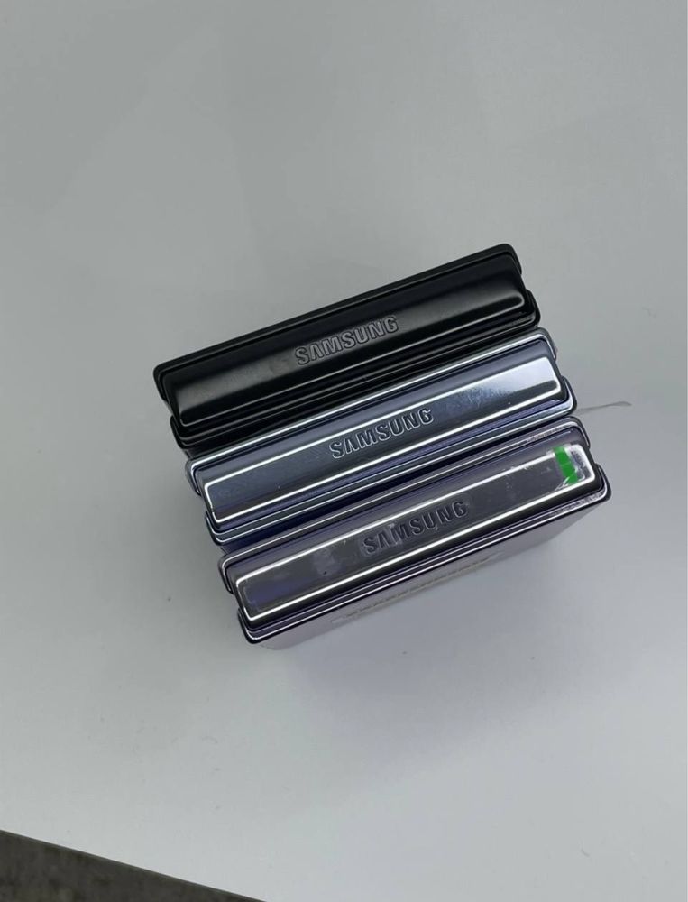Samsung Z Flip 5 8/256Gb orginal
