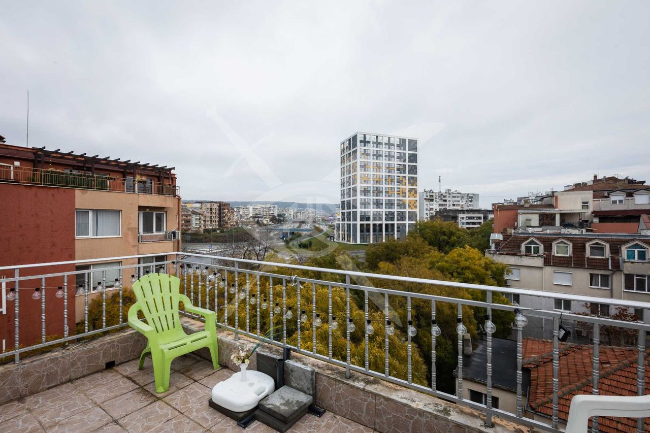 Продава се Двустаен апартамент в Варна, Лятно кино Тракия - 60 кв.м за 1832 €/кв.м - Снимка #12