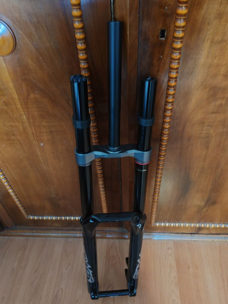Furca ROCKSHOX Fork Boxxer Ultimate 27.5" Charger RC2 DebonAir 200mm