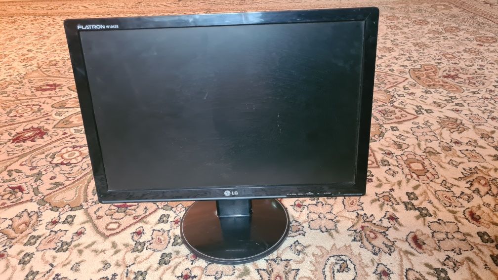 Monitor LG flatron