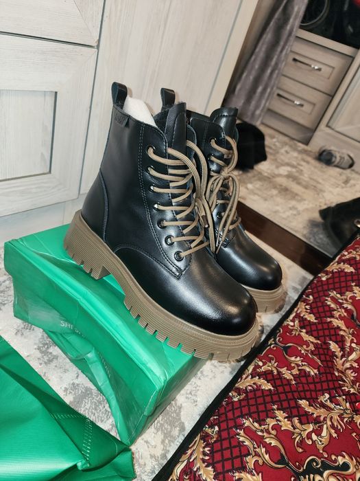 Сапоги женские ботинки