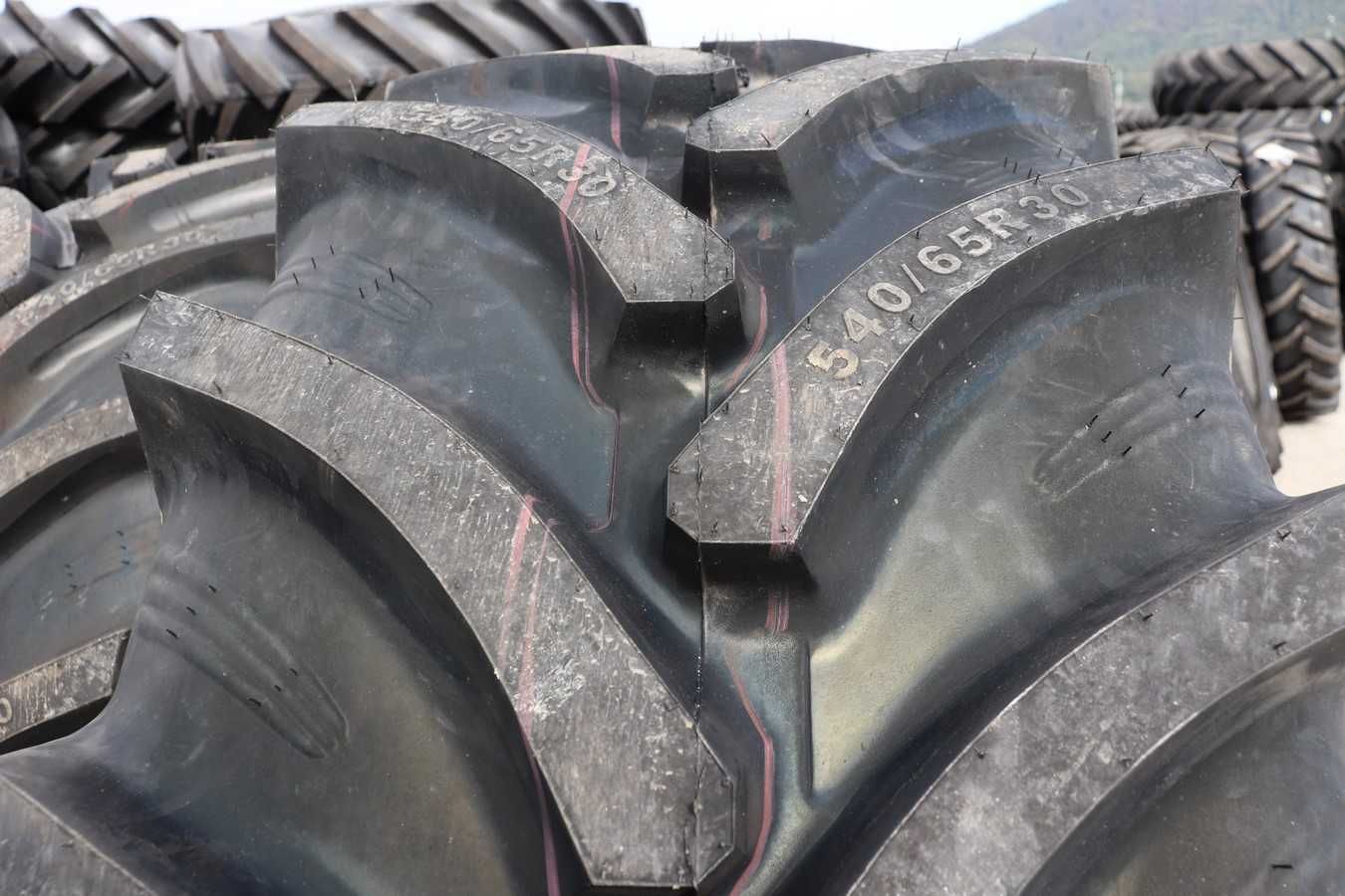 Anvelope radiale 540/65R30 OZKA cauciucuri noi tractor fata