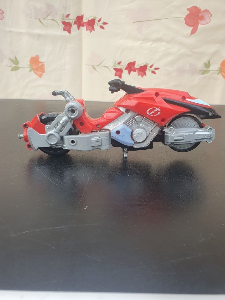 Motocicletă de jucărie Bandai 2006 – model DC Comics (BVS), colecție r