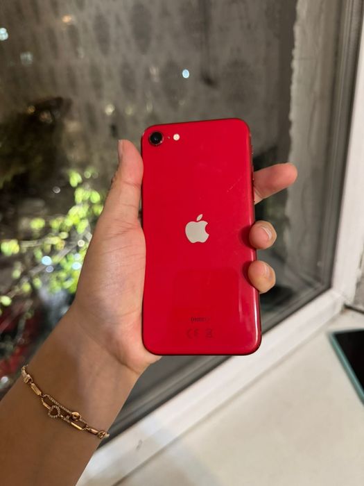 Айфон SE 128гб 100%