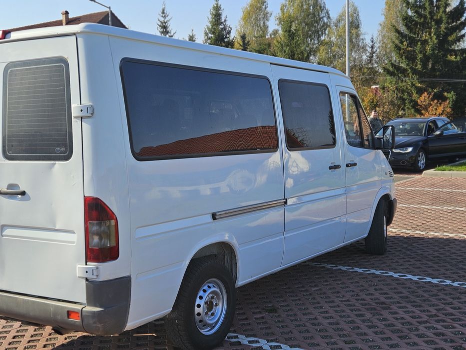 Vând Mercedes Sprinter 8+1