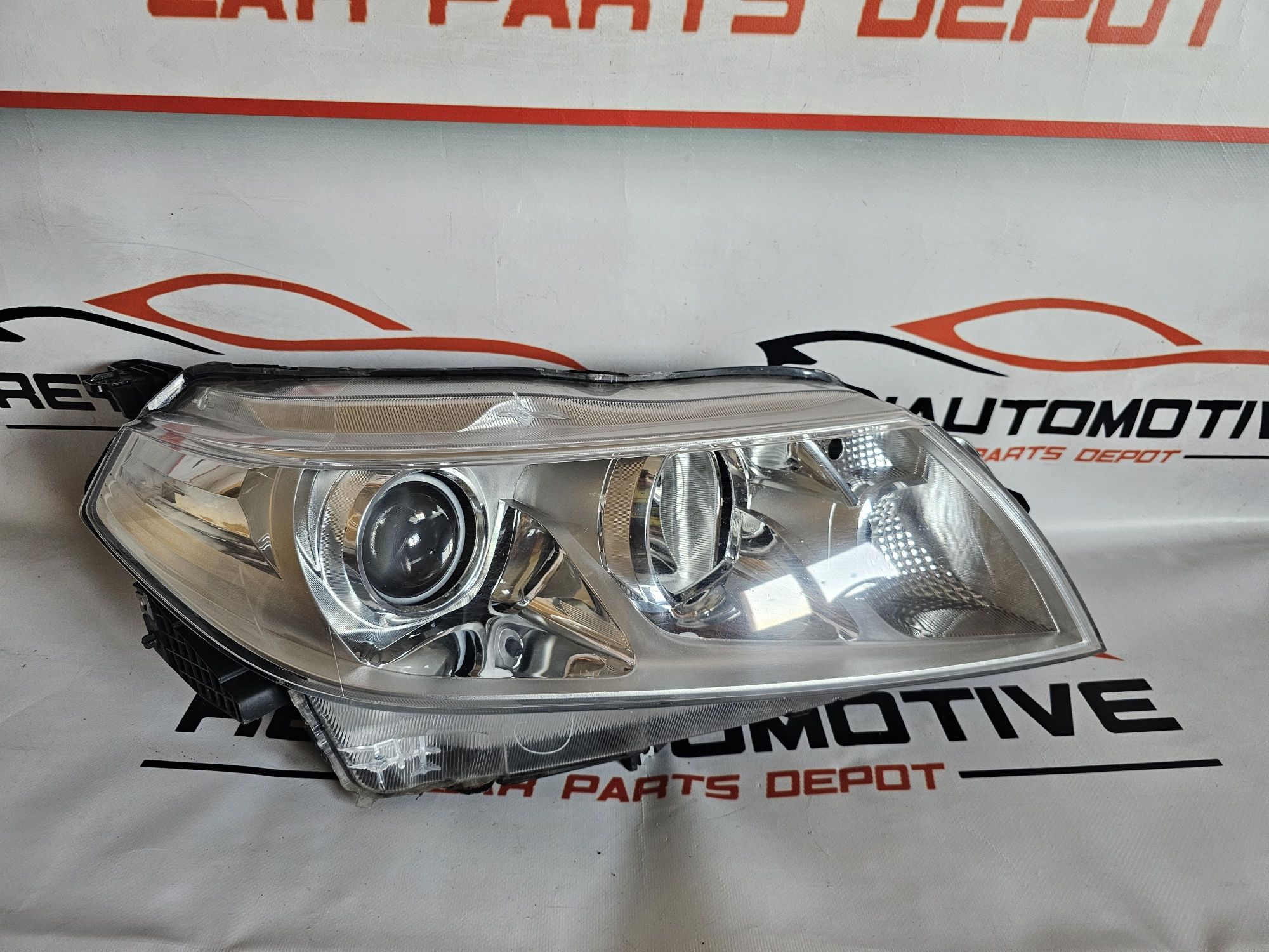 Far dreapta halogen Suzuki Vitara dupa 2014 cod 100-18097