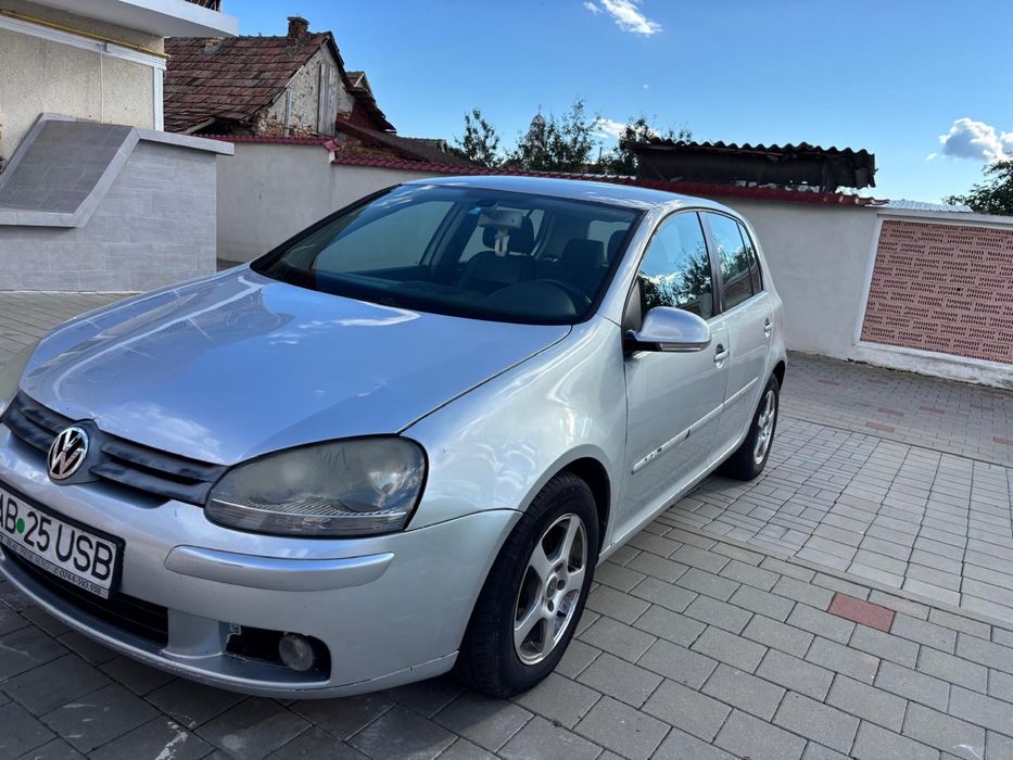 Volkswagen golf 5