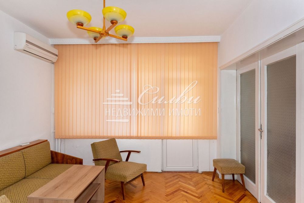 Четиристаен ТУХЛЕН апартамент- кв. Херсон