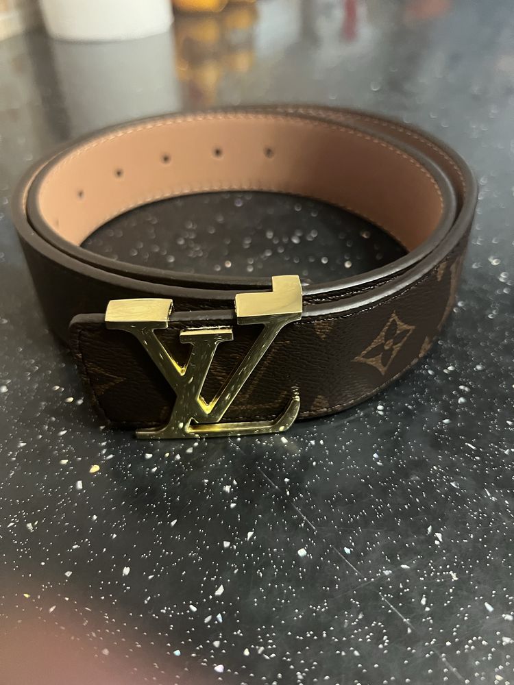 Curea Louis Vuitton