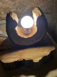 Lampă din lemn handmade