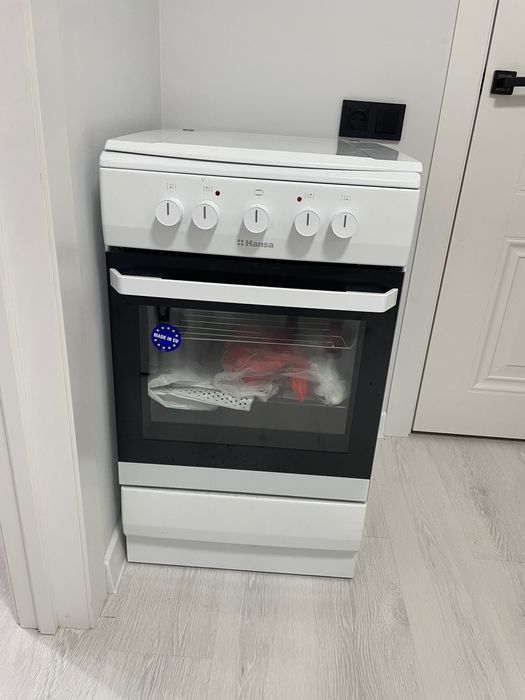 Плита Hansa электрическая