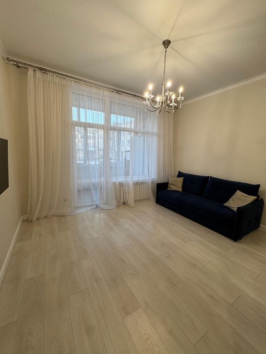 Продается 2-комнатная квартира в клубном доме!