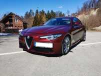 Alfa Romeo Giulia Alfa Romeo Giulia culoare specială: Rosso Monza, 2.2 Diesel, Manuală