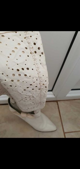 Cizme piele naturală perforata cu mărgeluțe