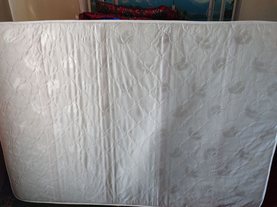 Продам матрас б/у