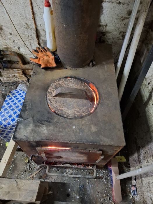 Котёл отопления.