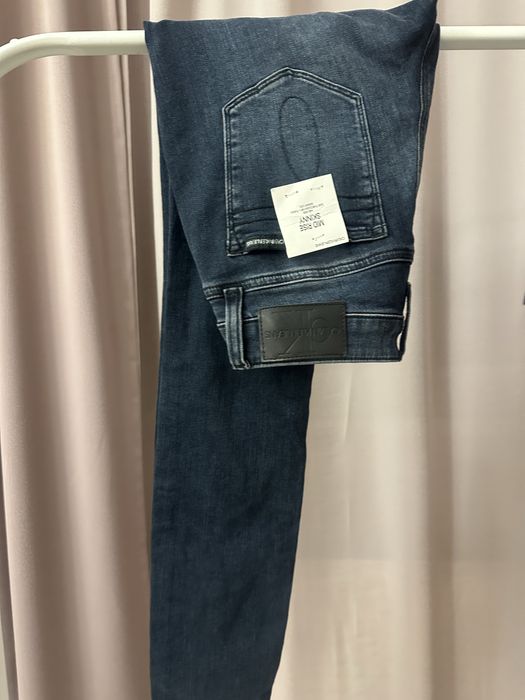 Дънки  Calvin Klein