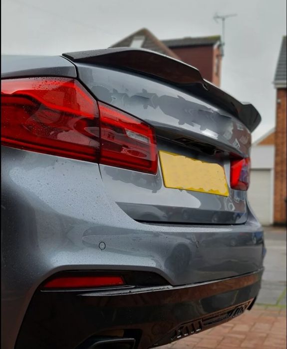 Eleron lip codita spoile portbagaj BMW Seria 5  G30  F90 530 540 PSM