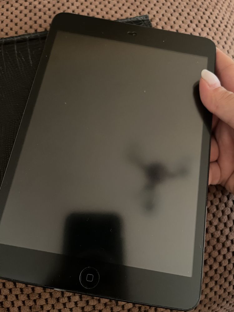 ipad mini 2 Retina - Super stare- Ideal pentru copii/Netflix/Carti