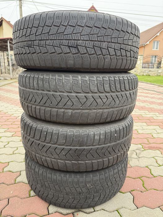 Jante de aluminiu originale VW Passat B8 R16 cu cauciucuri de iarna