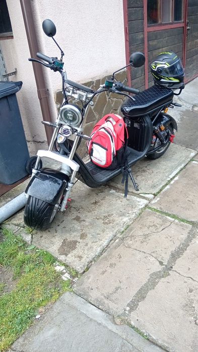 Vând scuter electric