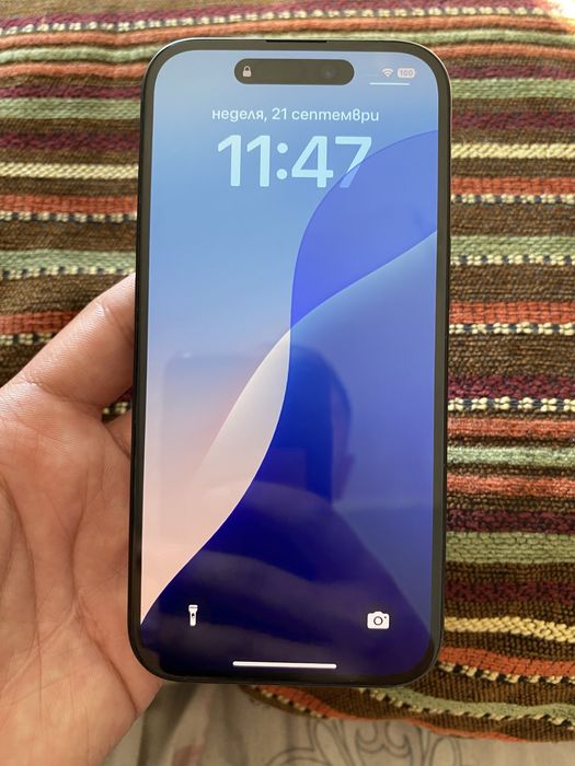 Iphone 15 128gb.
