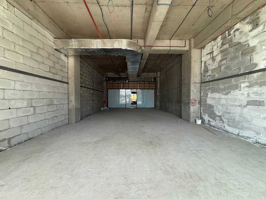 Аренда помещение в 
ТРЦ “PARK IN MALL” Вдоль дороги