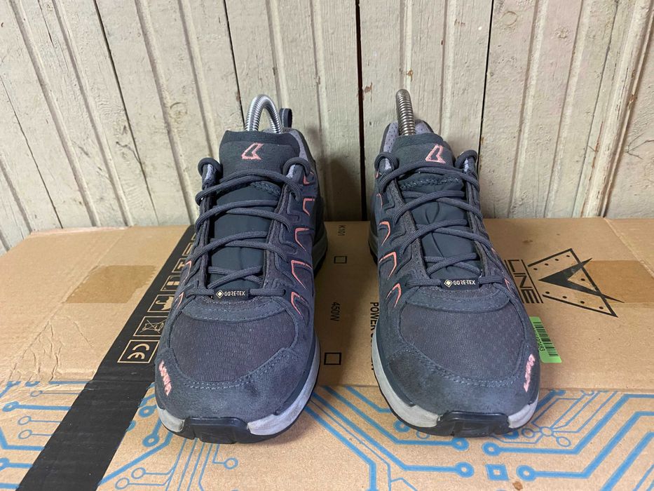 ''Lowa Innox Evo GORE-TEX''оригинални туристически обувки 38 номер