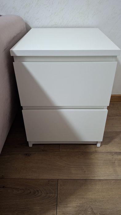 Noptiere Ikea, in stare foarte buna