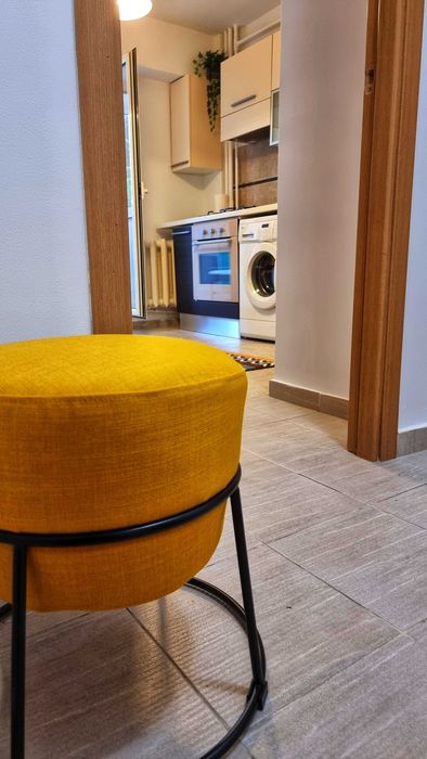 Garsoniera zona Matei Basarab