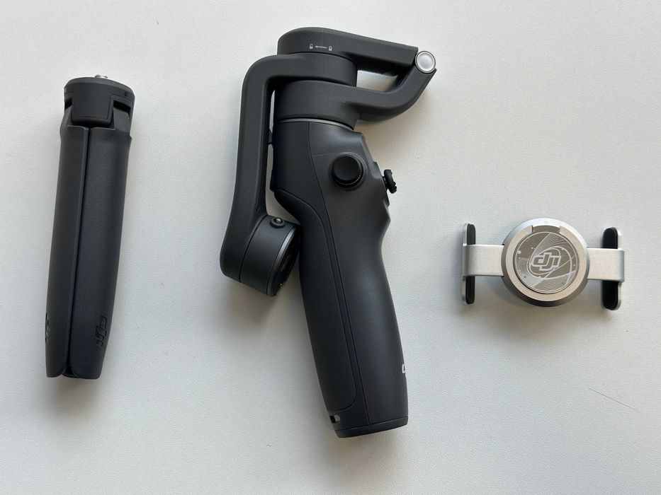 DJI Osmo Mobile 6 гимбъл за телефон
