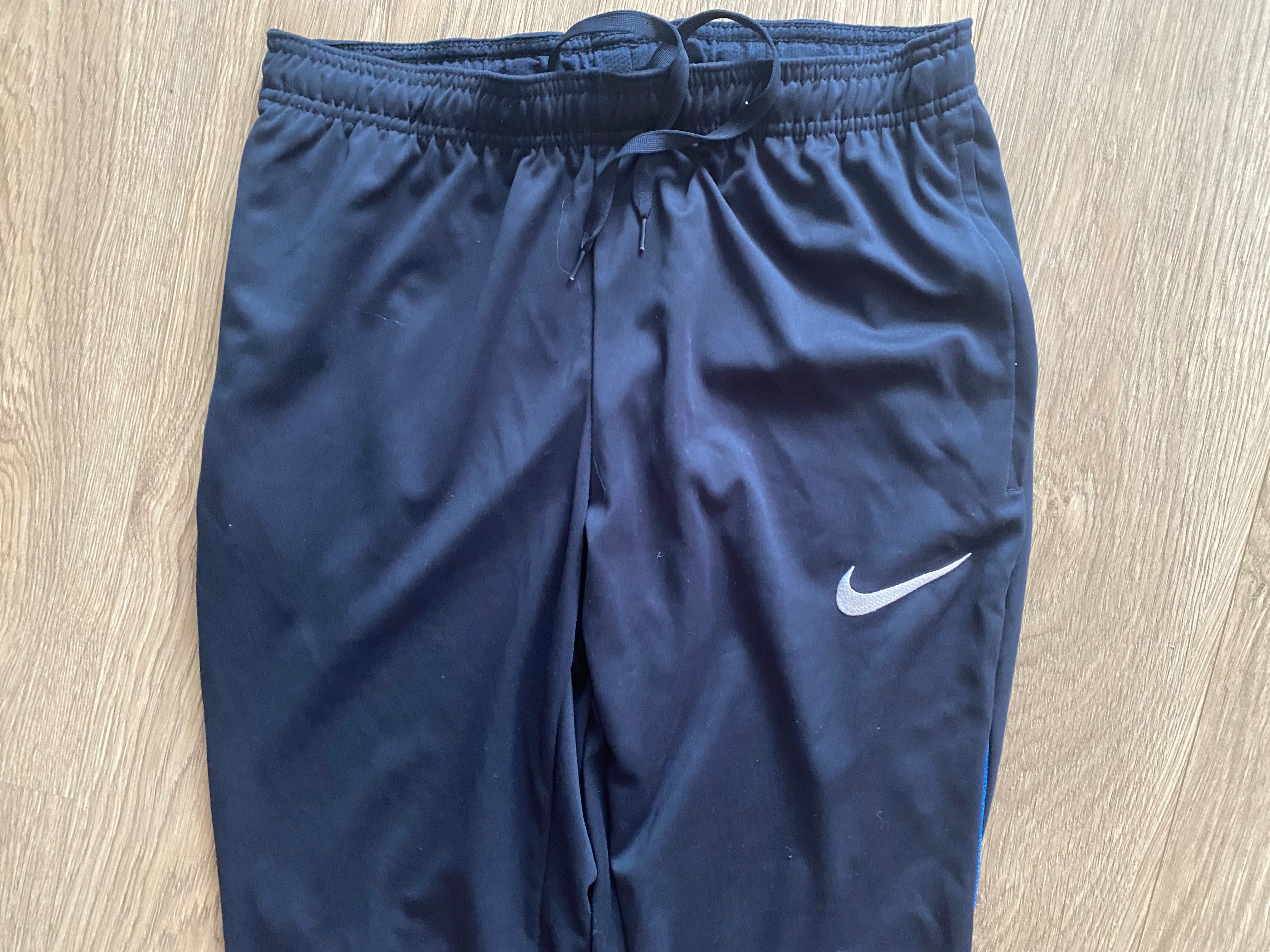 Мъжко спортно долнище Nike