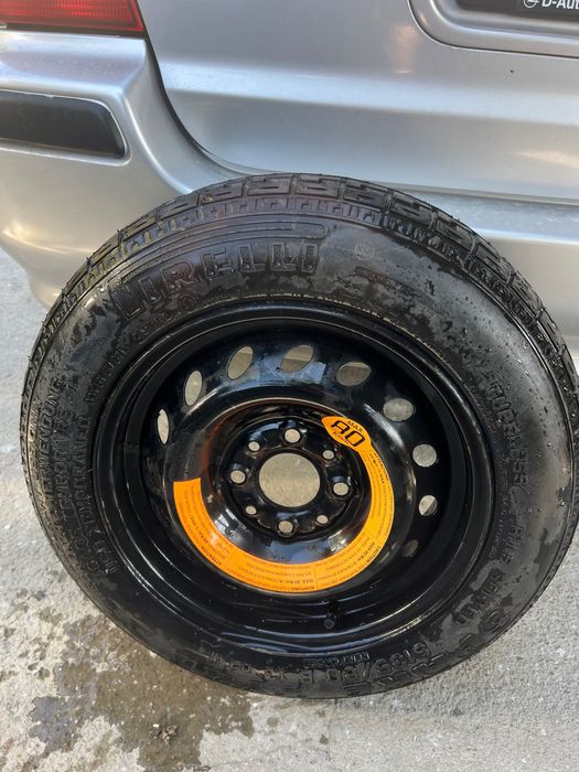 Резервна гума патерица чисто нова Pirelli