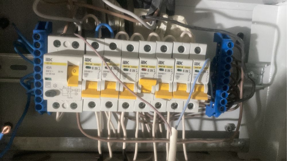 Услуги электрика