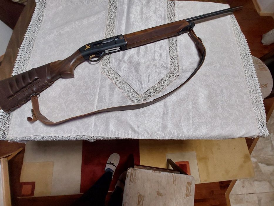 Ловен автомат берета