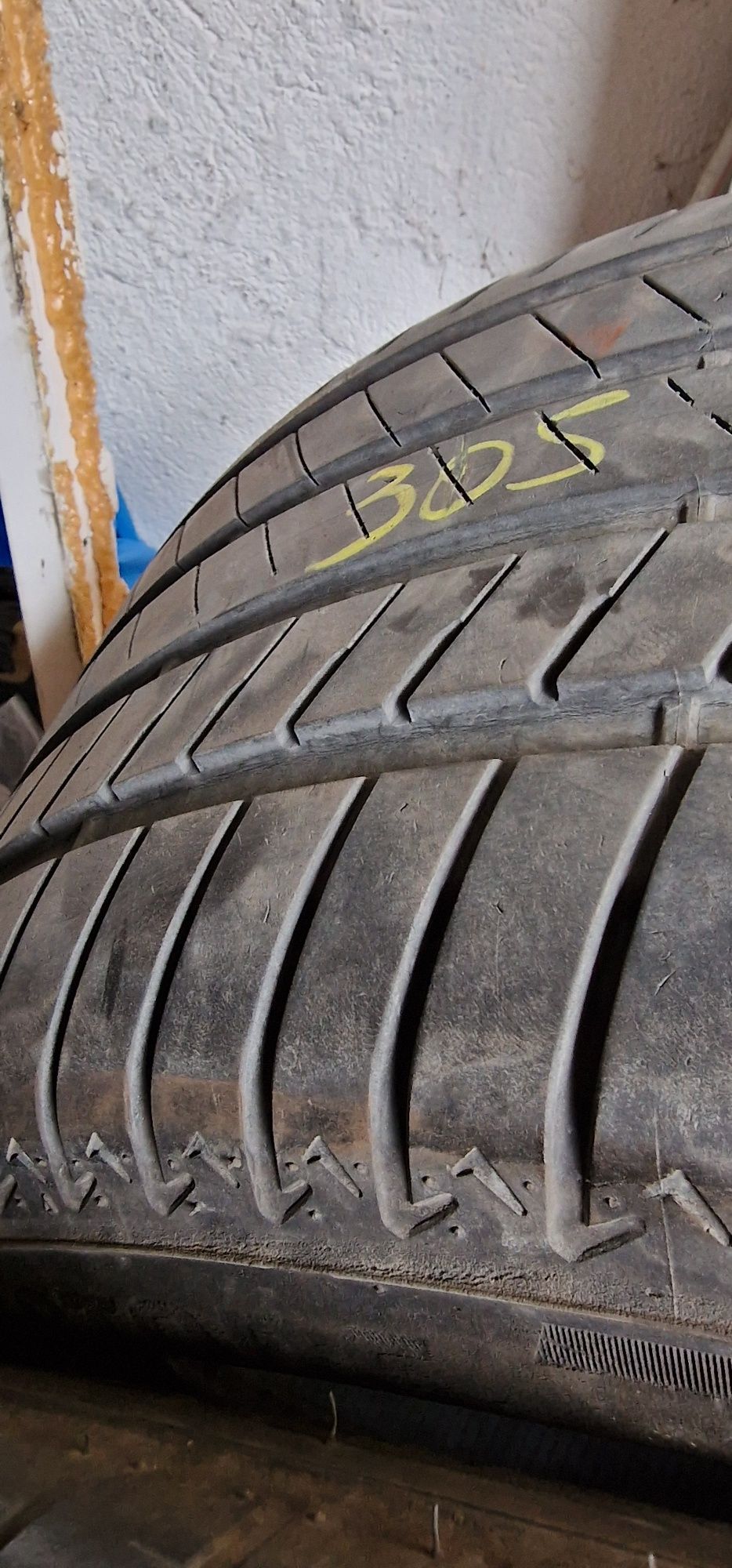 275/45/20 и 305/40/20  Bridgestone Alenza 001