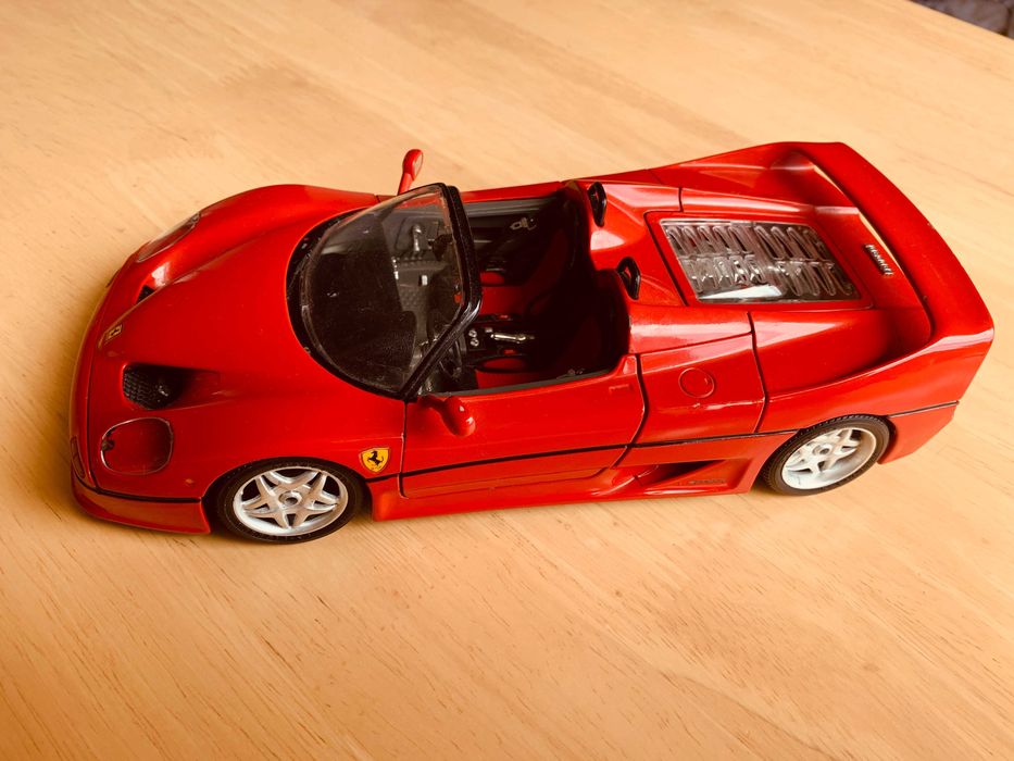 Колекционерски модел на Ferrari F50 - Burango