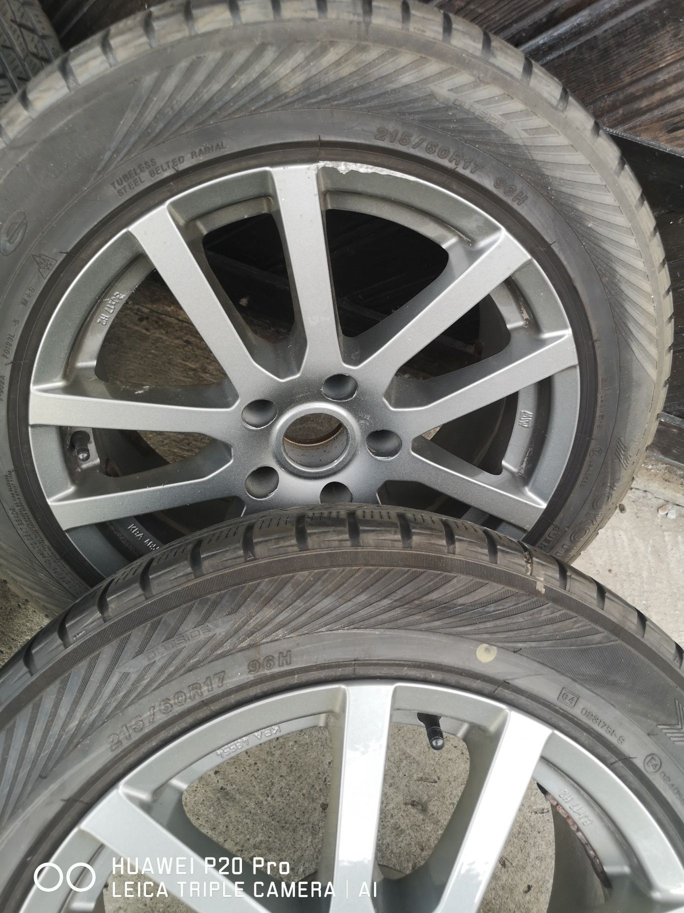 Roți iarnă bmw x3 cu dimensiunile 215 /60/17