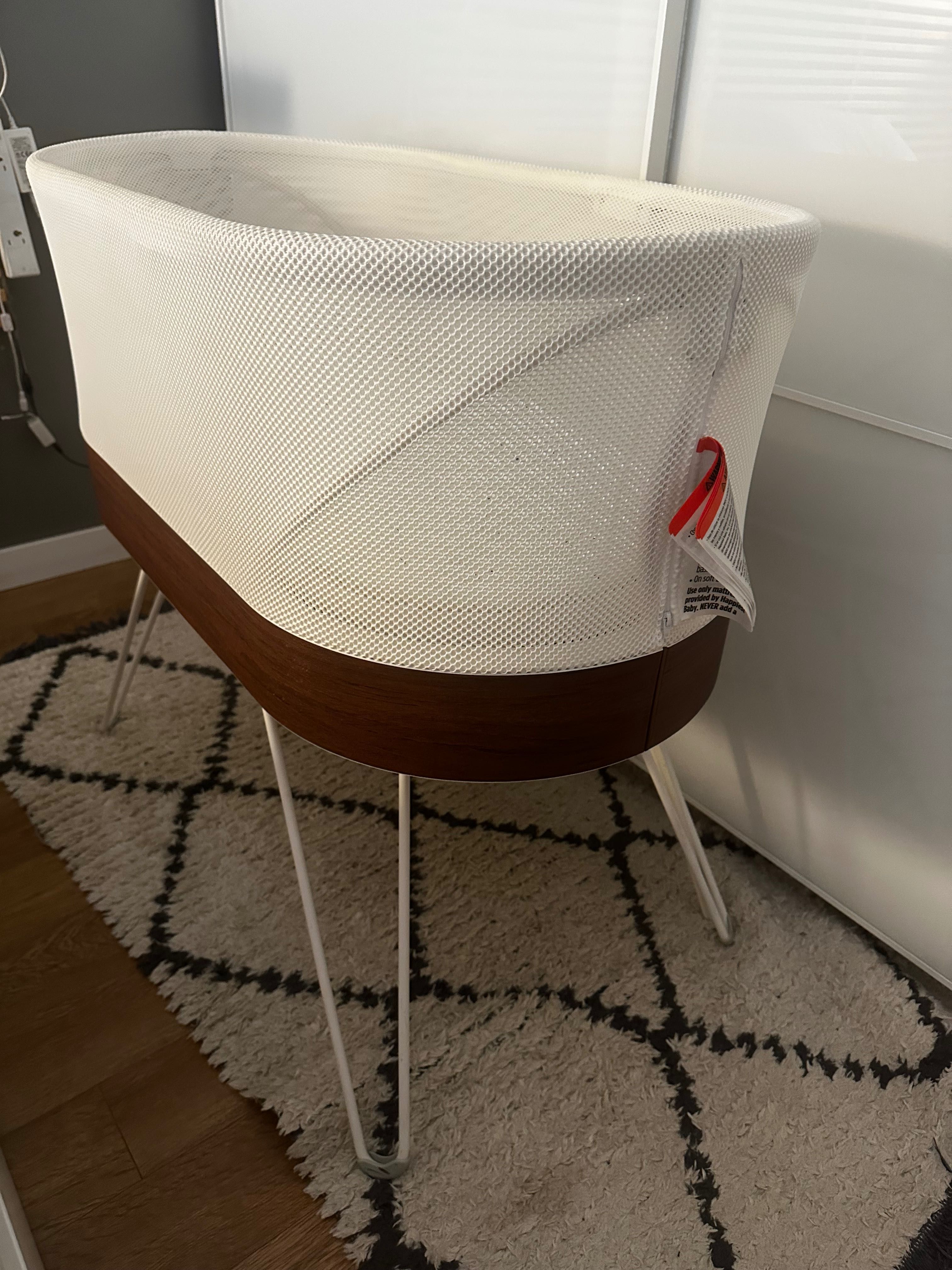 The happiest baby snoo smart sleeper кошара за бебета до 6 медеца