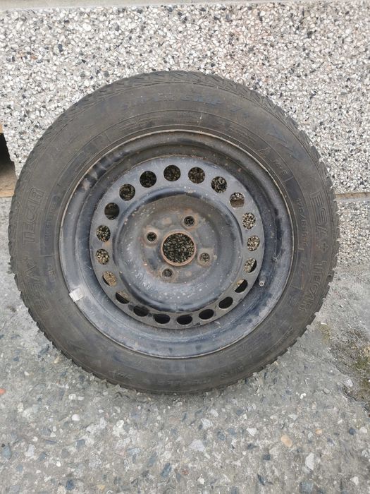 4 бр. зимни гуми с тен. джанти за Опел - 175/65/ R14. 4x100mm, 56.6mm.