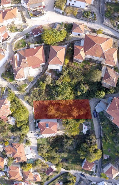 Рахони, о-в Тасос-парцел 403 кв.м в регулация, застрояване до 240 кв.м