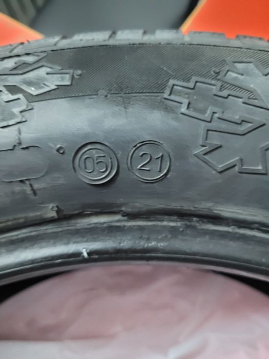 Anvelope 195 55 16 de iarna cu profil de 6-7mm