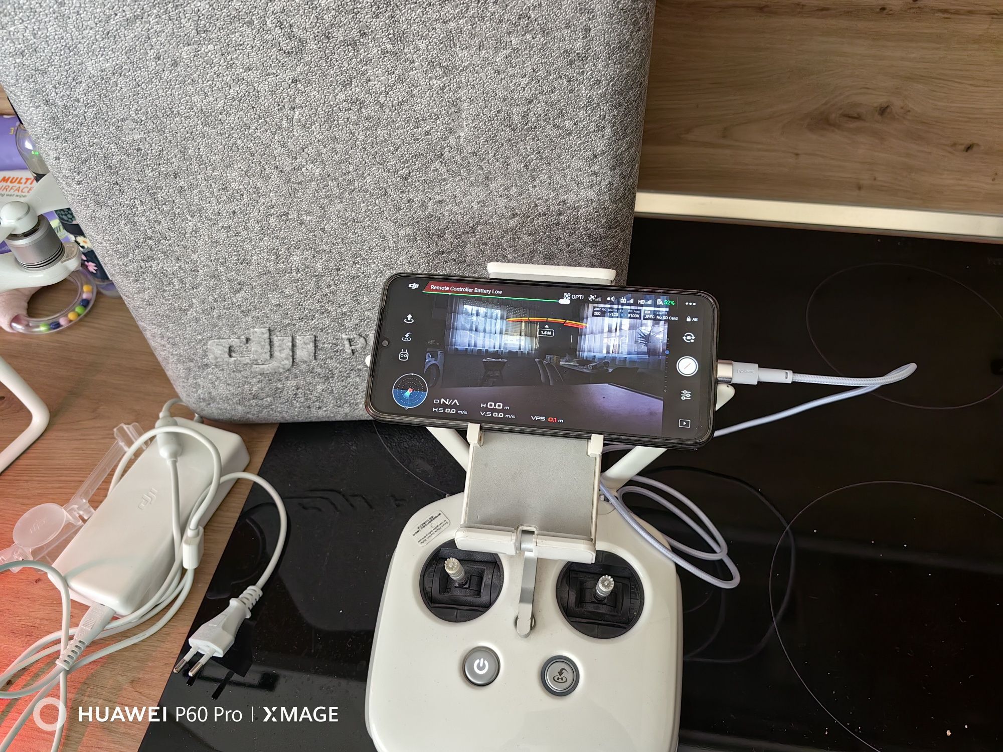 Дрон Dji Phantom 4