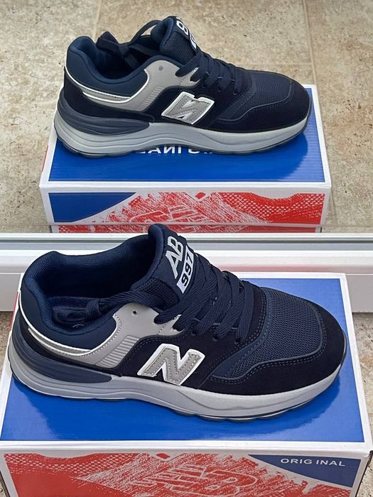 Adidași unisex nb